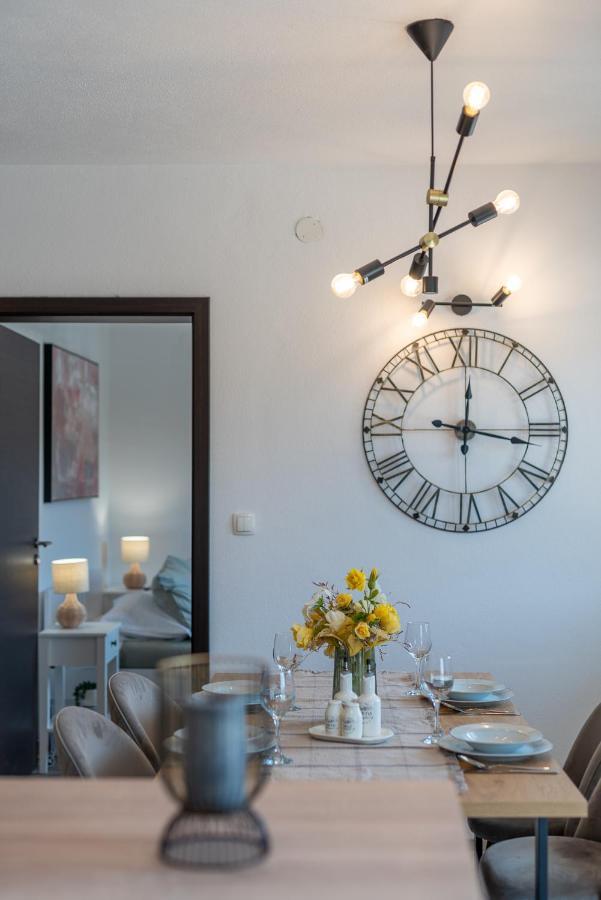 Beach Apartman Marela Слатине Екстер'єр фото